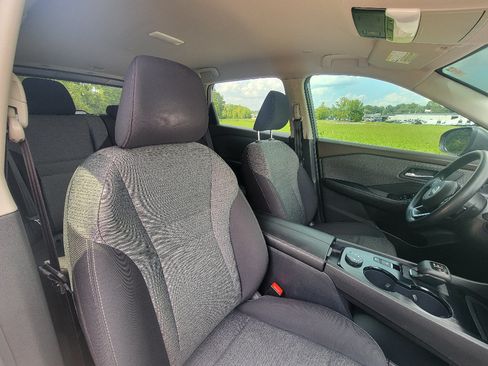 Used 2022 Nissan Rogue SV AWD/4WD image 31