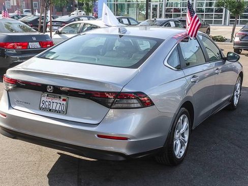 Used 2023 Honda Accord LX image 5