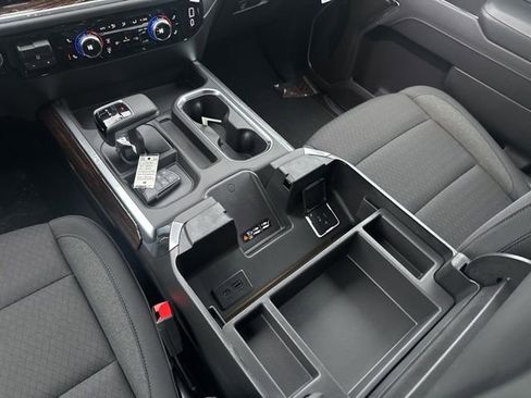 New 2026 GMC Sierra 1500 Elevation image 26