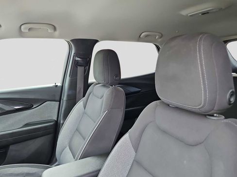Used 2023 Chevrolet TrailBlazer LT w/ Convenience Package image 18