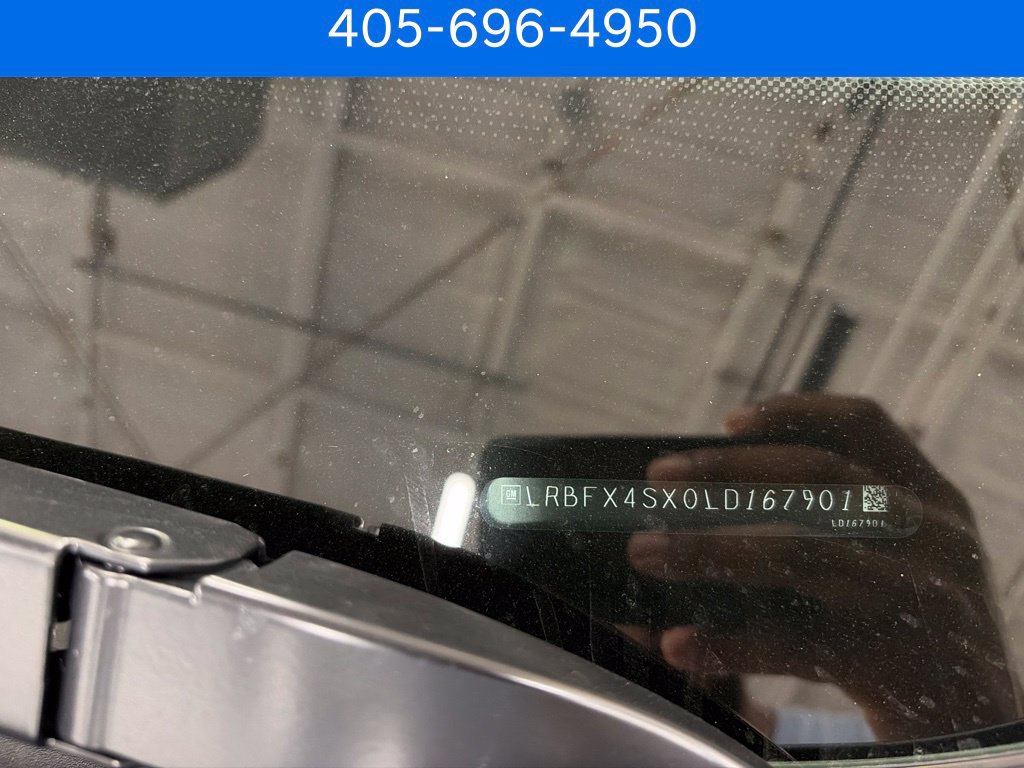 Used 2020 Buick Envision Premium w/ Driver Confidence Package AWD/4WD image 3