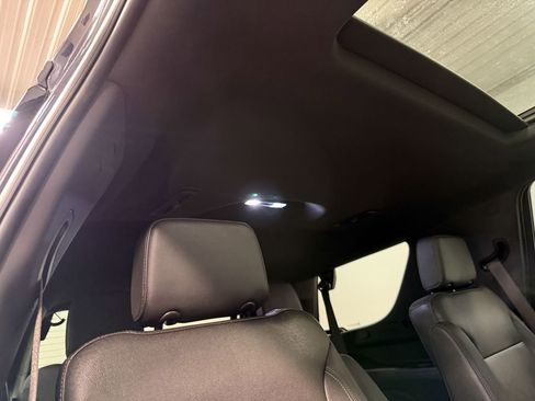 Used 2023 Chevrolet Tahoe Z71 image 15