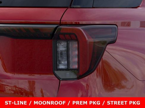 New 2026 Ford Explorer ST-Line w/ ST-Line Street Pack image 21