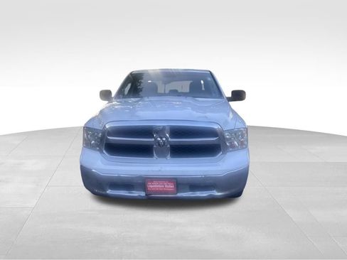 Used 2016 RAM 1500 Classic SLT RWD image 10