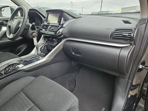 Used 2024 Mitsubishi Eclipse Cross ES image 28