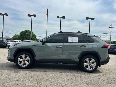 Certified 2021 Toyota RAV4 XLE Premium AWD/4WD image 2