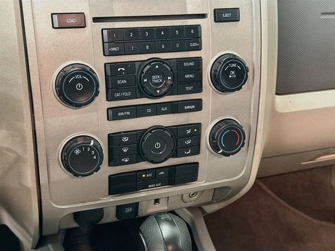 Used 2012 Ford Escape XLT AWD/4WD image 22