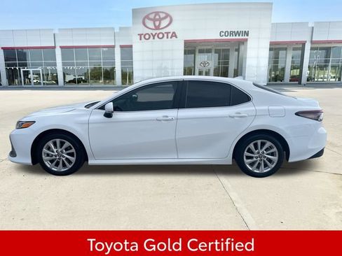Used 2024 Toyota Camry LE w/ Convenience Package FWD image 2