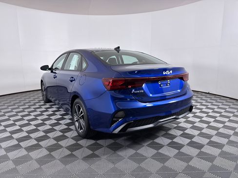 Used 2023 Kia Forte LXS image 16