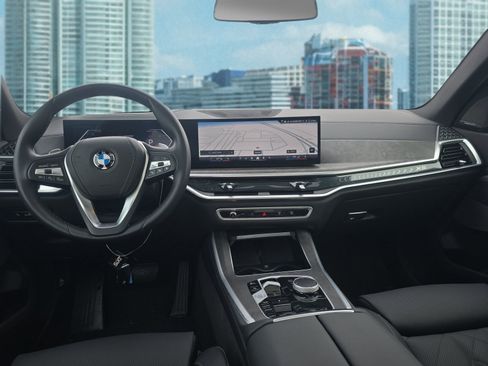 Used 2026 BMW X5 sDrive40i image 10