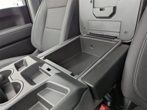 New 2026 Chevrolet Silverado 3500 LT image 24