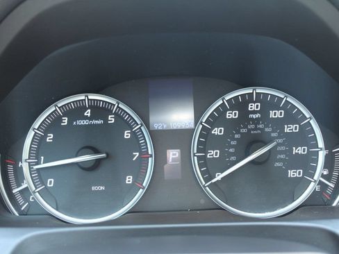 Used 2017 Acura TLX FWD image 14