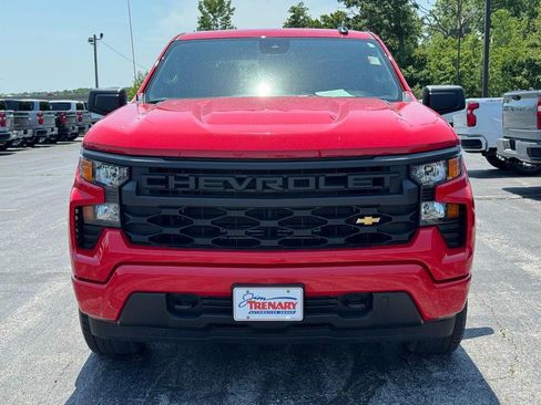 Used 2025 Chevrolet Silverado 1500 Custom AWD/4WD image 9