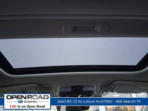 Used 2021 Subaru Crosstrek 2.5i Sport w/ Moonroof Package image 12