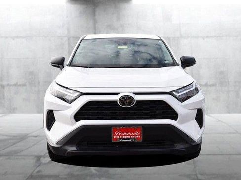 Used 2024 Toyota RAV4 LE image 4