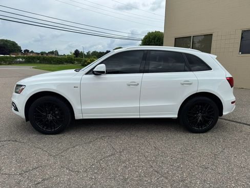 Used 2017 Audi Q5 2.0T Premium Plus w/ Technology Package AWD/4WD image 5