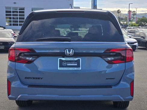 New 2026 Honda Odyssey Sport-L image 6