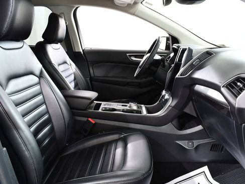 Used 2023 Ford Edge SEL w/ Convenience Package image 10