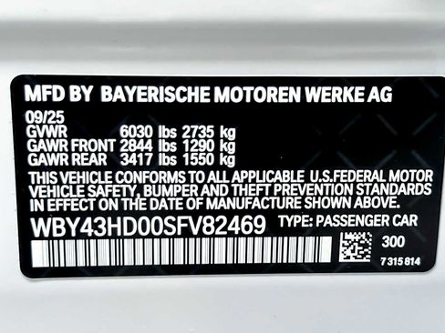 New 2025 BMW i4 xDrive40i w/ Premium Package image 26