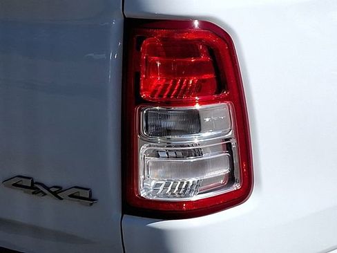 Used 2021 RAM 1500 Big Horn image 12