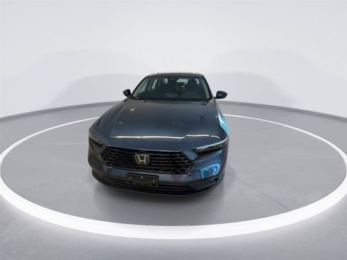 Used 2024 Honda Accord EX image 3