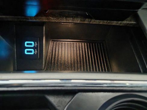 Used 2019 Ford F350 Lariat w/ Lariat Ultimate Package image 50