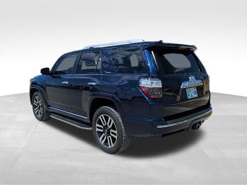 Used 2016 Toyota 4Runner Limited AWD/4WD image 5