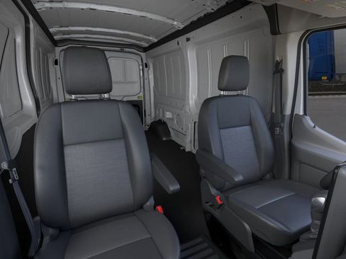 New 2026 Ford Transit 250 148 Medium Roof RWD image 10