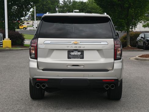Used 2023 Chevrolet Tahoe High Country w/ Advanced Technology Package AWD/4WD image 9