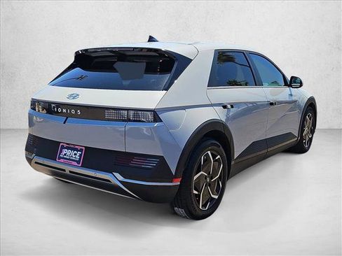 Certified 2023 Hyundai Ioniq 5 SE RWD image 5