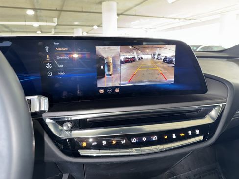 Used 2024 Cadillac Lyriq Tech w/ Driver Assist Package image 28