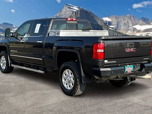 Used 2015 GMC Sierra 3500 Denali w/ Duramax Plus Package image 13