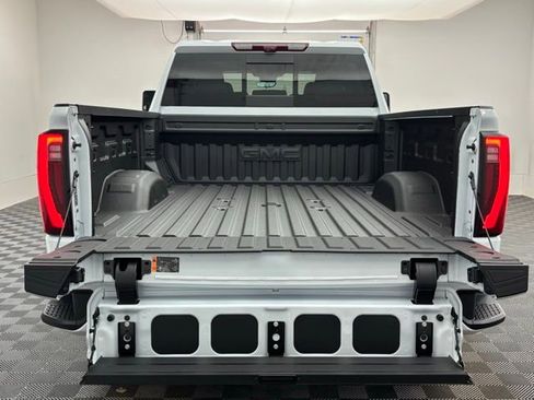 New 2026 GMC Sierra 2500 Denali w/ Denali Reserve Package image 14