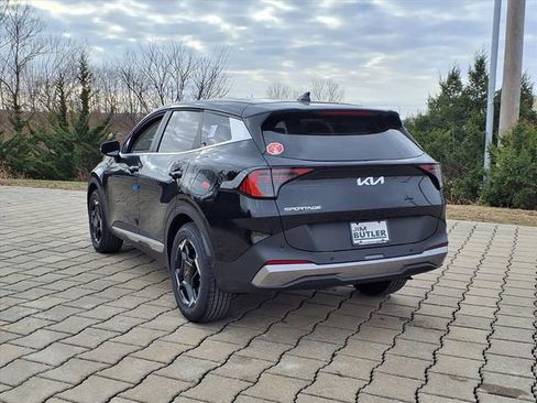 New 2026 Kia Sportage EX FWD image 2