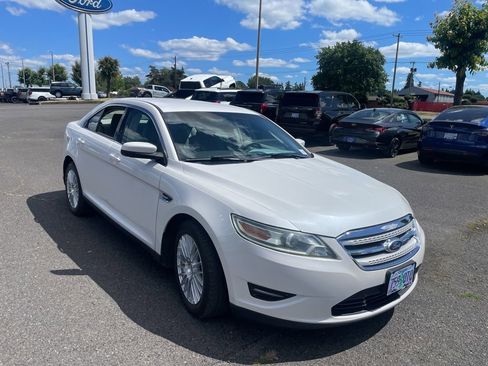 Used 2011 Ford Taurus SEL w/ 201A Rapid Spec Order Code FWD image 3