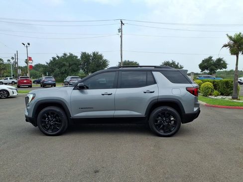 Used 2026 GMC Terrain Elevation w/ Black Edition FWD image 2