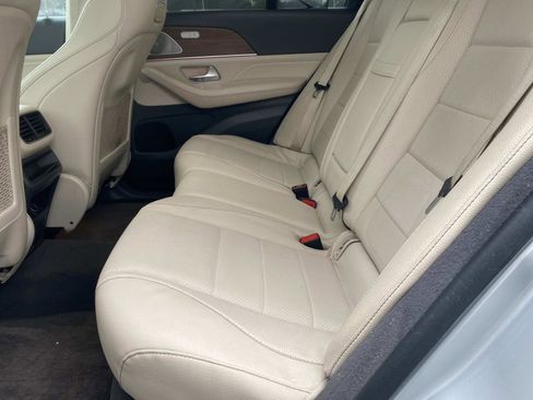 Used 2020 Mercedes-Benz GLE 350 4MATIC image 15