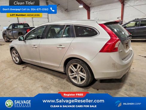 Used 2015 Volvo V60 T5 Premier image 3