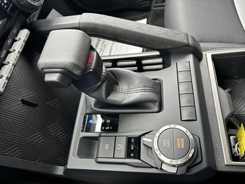 Certified 2025 Toyota Tacoma TRD Sport image 25