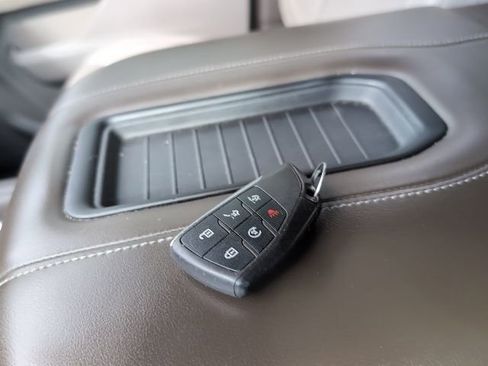 Used 2021 Chevrolet Tahoe LT image 28