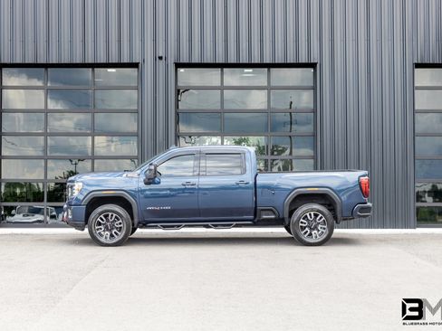 Used 2021 GMC Sierra 2500 AT4 AWD/4WD image 1