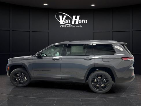 New 2026 Jeep Grand Cherokee L Limited w/ Limited Altitude Package AWD/4WD image 6