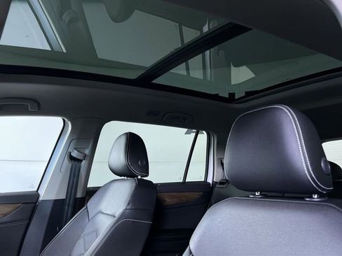 New 2026 Volkswagen Atlas SE image 21