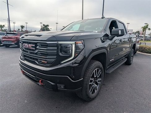 New 2026 GMC Sierra 1500 AT4 w/ AT4 Premium Package image 8