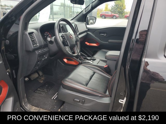 Used 2023 Nissan Frontier PRO-4X w/ Pro-4X Premium Package AWD/4WD image 3