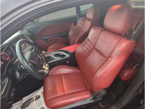 Used 2022 Dodge Challenger SRT Hellcat w/ Plus Package image 11