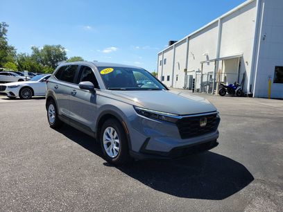 Used 2025 Honda CR-V LX