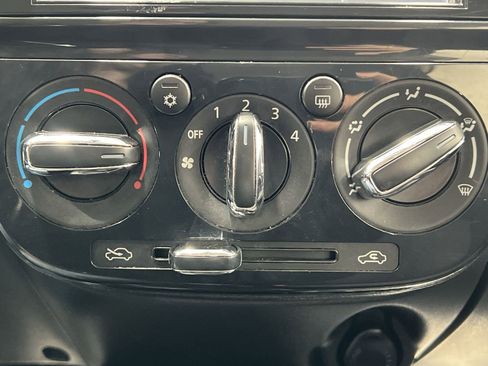 Used 2019 Mitsubishi Mirage ES image 18