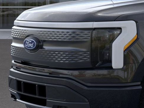 New 2025 Ford F150 Lightning XLT image 17