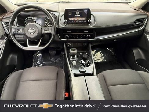 Used 2023 Nissan Rogue S image 11